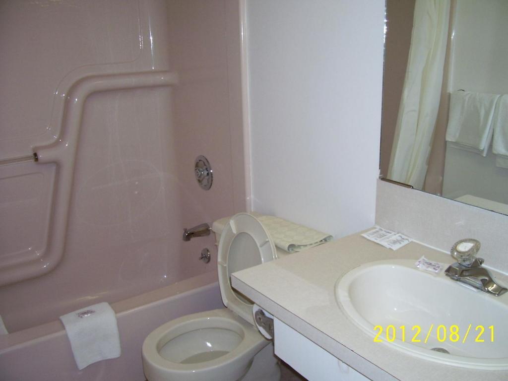 Crystal Inn Niagara Falls Habitación foto
